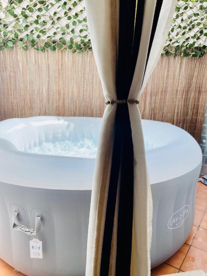 Alaudae Apartamentos -Centro- Garaje Privado-Jacuzzi Exterior Bajo Peticion - Mérida Esterno foto