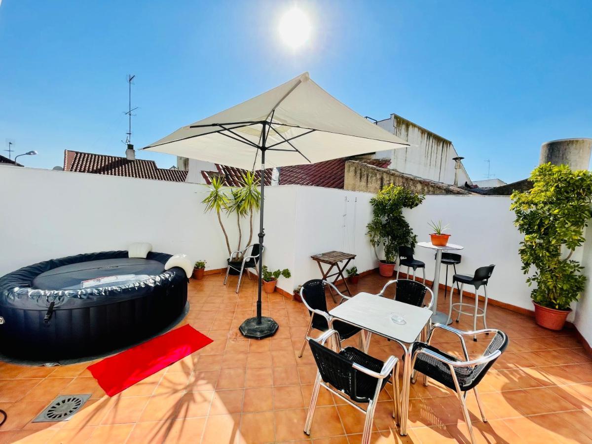 Alaudae Apartamentos -Centro- Garaje Privado-Jacuzzi Exterior Bajo Peticion - Mérida Esterno foto